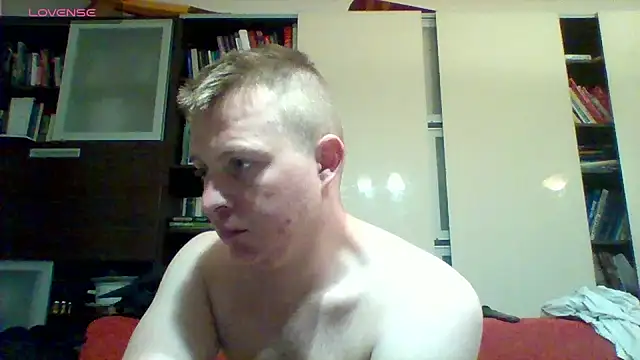 Matttthees' Live XXX Chat