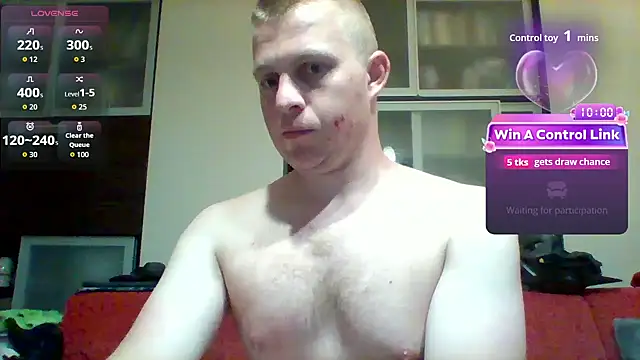 Show modela Matttthees na web-kameri