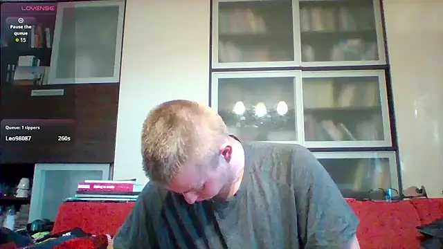 Matttthees Show Webcam