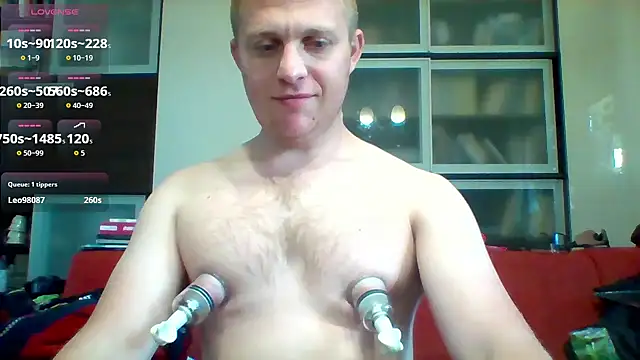 Matttthees Шоу с уебкамера
