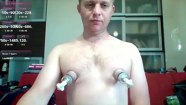 Вебкам-шоу Matttthees