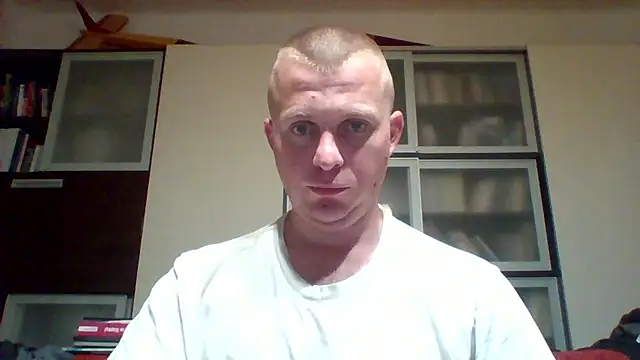 Matttthees 网络视讯表演
