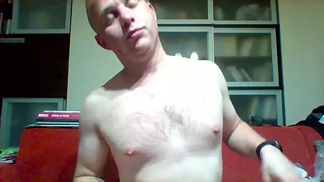 Show modela Matttthees na web-kameri