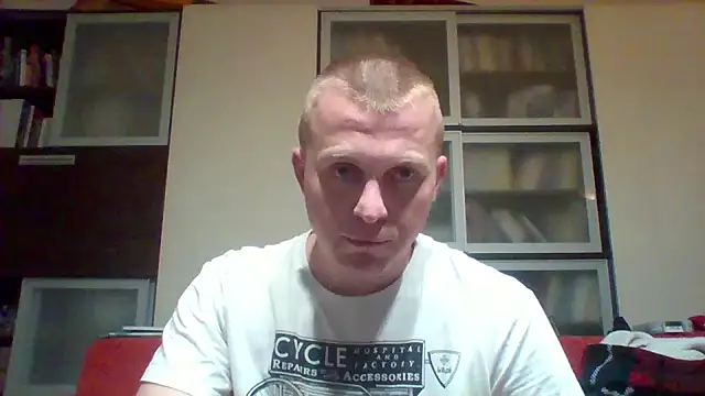 Matttthees webkamerás műsora