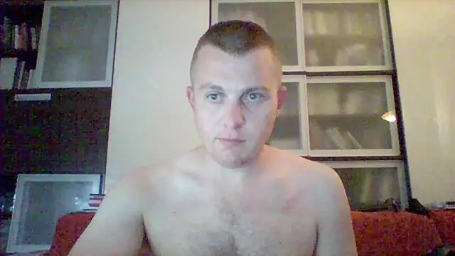 Matttthees Pertunjukan Webcam