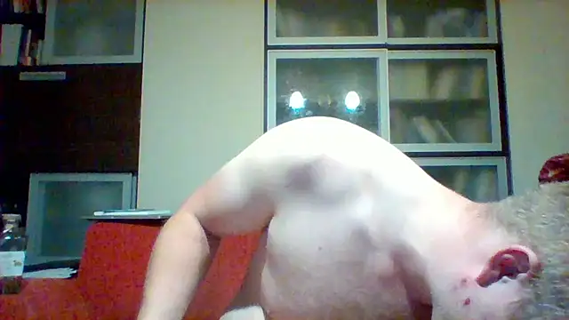 Matttthees' Webcam Show