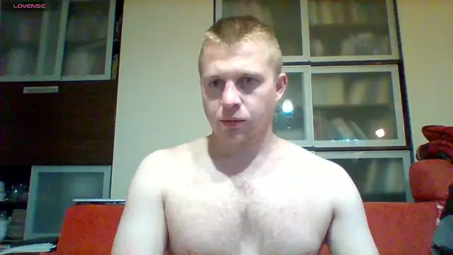 Matttthees Show in webcam