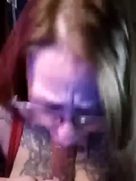 Pokazy przed kamerką – edgexchaos