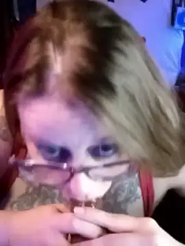 edgexchaos Pertunjukan Webcam