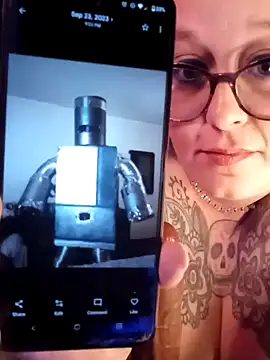 Chat soba uživo modela edgexchaos