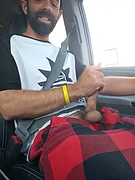 BigDickRickyB69: διαδικτυακό σόου στην κάμερα