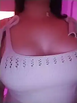 Squirt_pussyyのウェブカメラショー