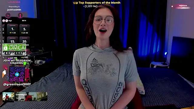 Lee_Loo Show Webcam