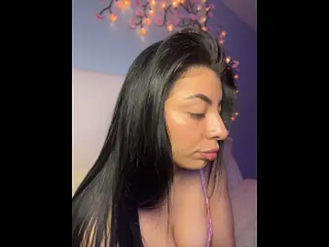 Miaparkerss_ Adlı Modelin Web Kamerası Şovu