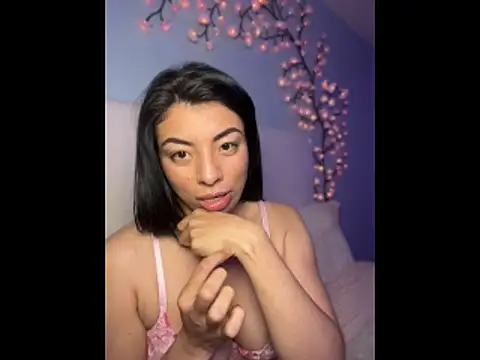 Miaparkerss_ Adlı Modelin Web Kamerası Şovu
