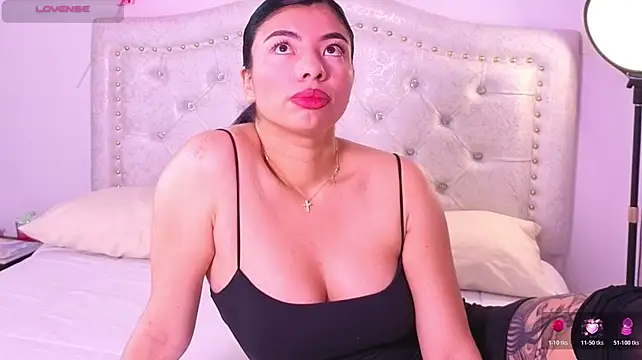 Miaparkerss_ webcam show