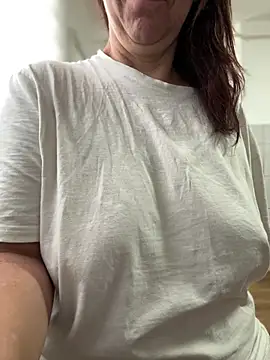 Chatroom XXX en direct de sweetmystery1