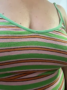 Chatroom XXX en direct de sweetmystery1