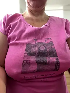Chat XXX en directo de sweetmystery1