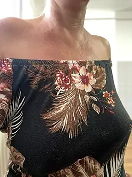 sweetmystery1's Webcam Show