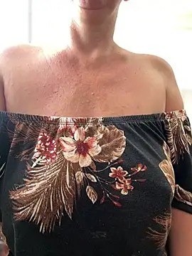 sweetmystery1 Live XXX Chat