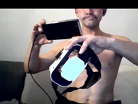 Cambitchboyのウェブカメラショー