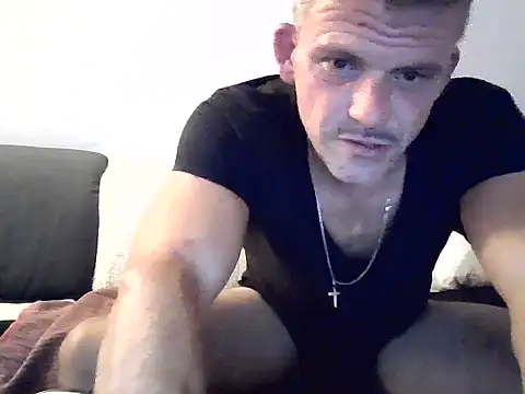 Show modela Cambitchboy na web-kameri