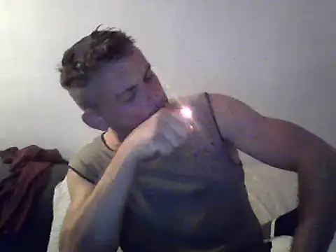Cambitchboy webcam show
