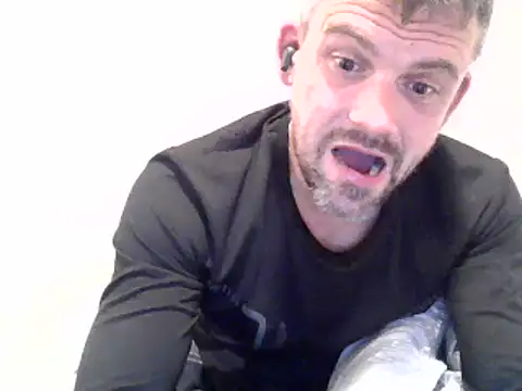 Cambitchboy's Webcam Show