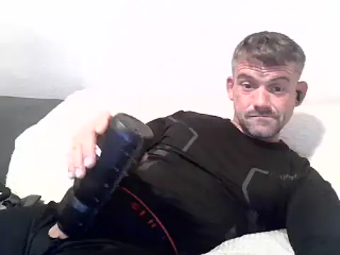 Show modela Cambitchboy na web-kameri