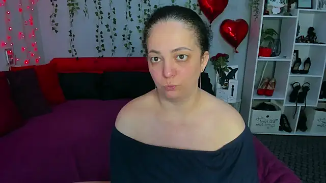 DarlingMilf লাইভ চ্যাট রুম