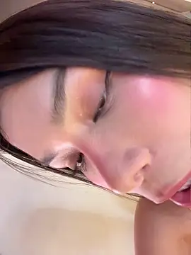 JanyLunaa webcam show