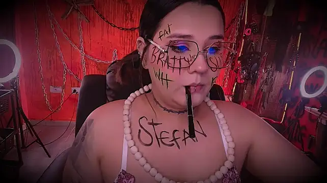Laura_takint Webcam show