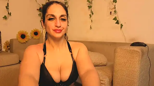 Chat XXX en directo de Bellydancerhot