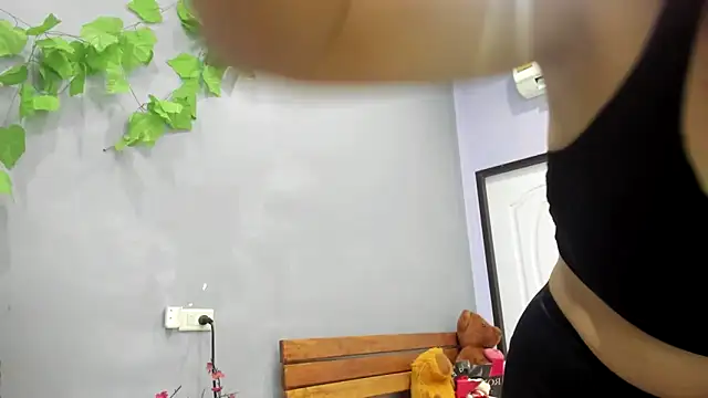loveley_jenny XXX чат на живо