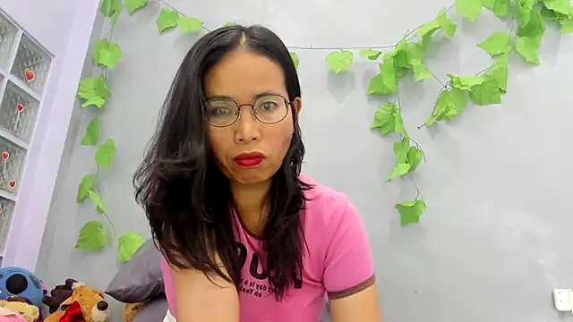 XXX chat uživo modela loveley_jenny