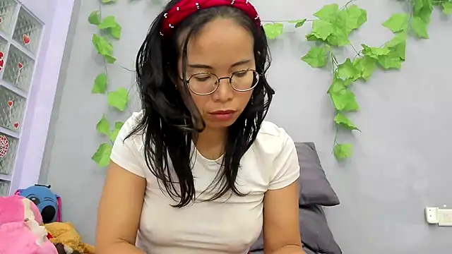 loveley_jenny Pertunjukan Webcam