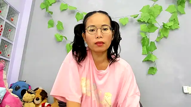โชว์เว็บแคมของ loveley_jenny