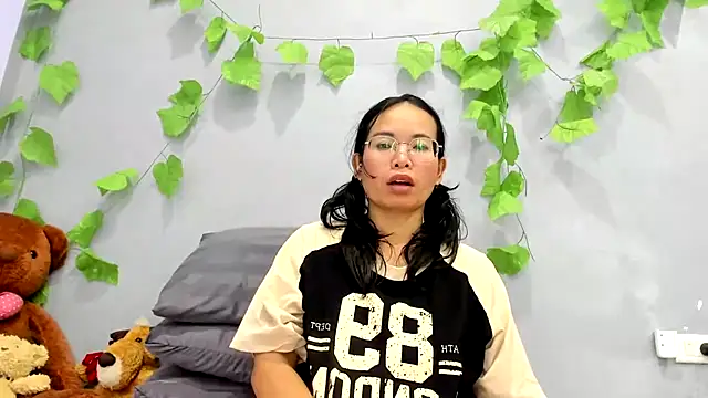 แชท XXX สดของ loveley_jenny