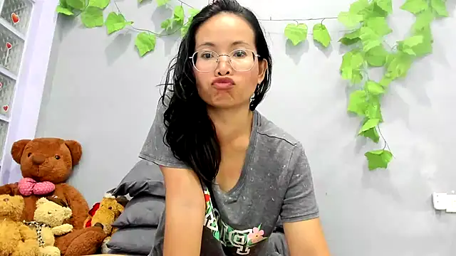 loveley_jenny XXX чат на живо
