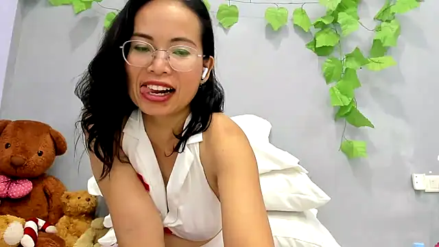 Czat XXX na żywo – loveley_jenny