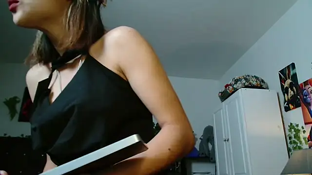 Dama_Scarlata18 在線直播表演