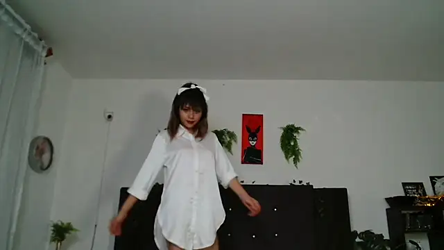 הופעת וובקאם של SKARLETEEN
