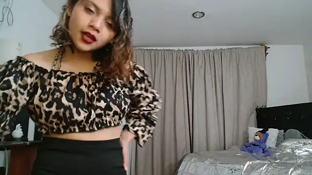 SKARLETEEN – Live XXX-chat