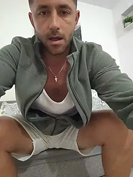 bisex196 Webcam-Show