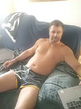 rob2810 Webcam Show