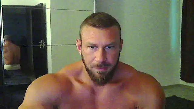 muscularkevin Webcam show