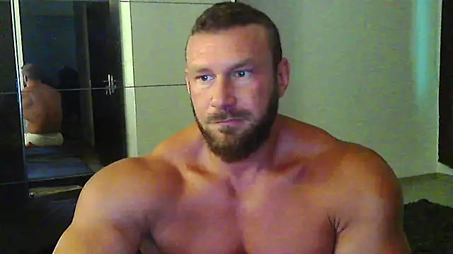 muscularkevin Webcam show
