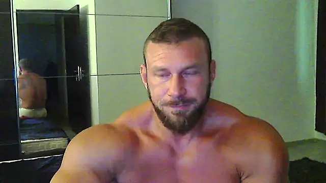 muscularkevin Webcam show