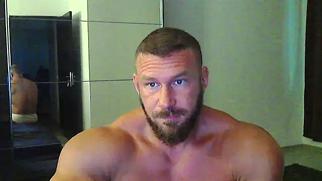 muscularkevin Webcam show